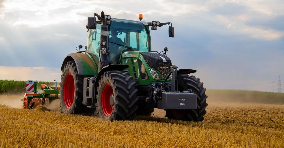 Machines agricoles modernes : Guide d'achat complet